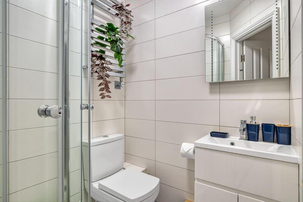 דירות לונדון Luxury Oasis מראה חיצוני תמונה